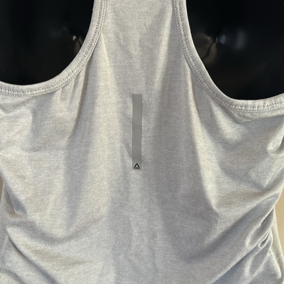 Razorback Reebok Tank - Picture 4 of 8